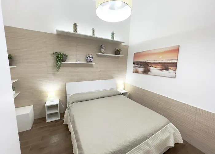 Cathedral Apartment *