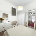 Apartament Cathedral *